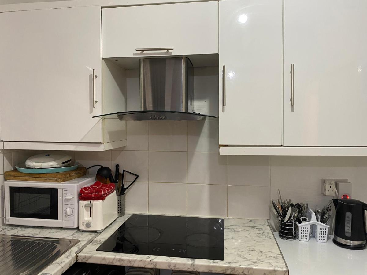 Brenda'S Apart Hotel London -Elephant & Castle Екстериор снимка